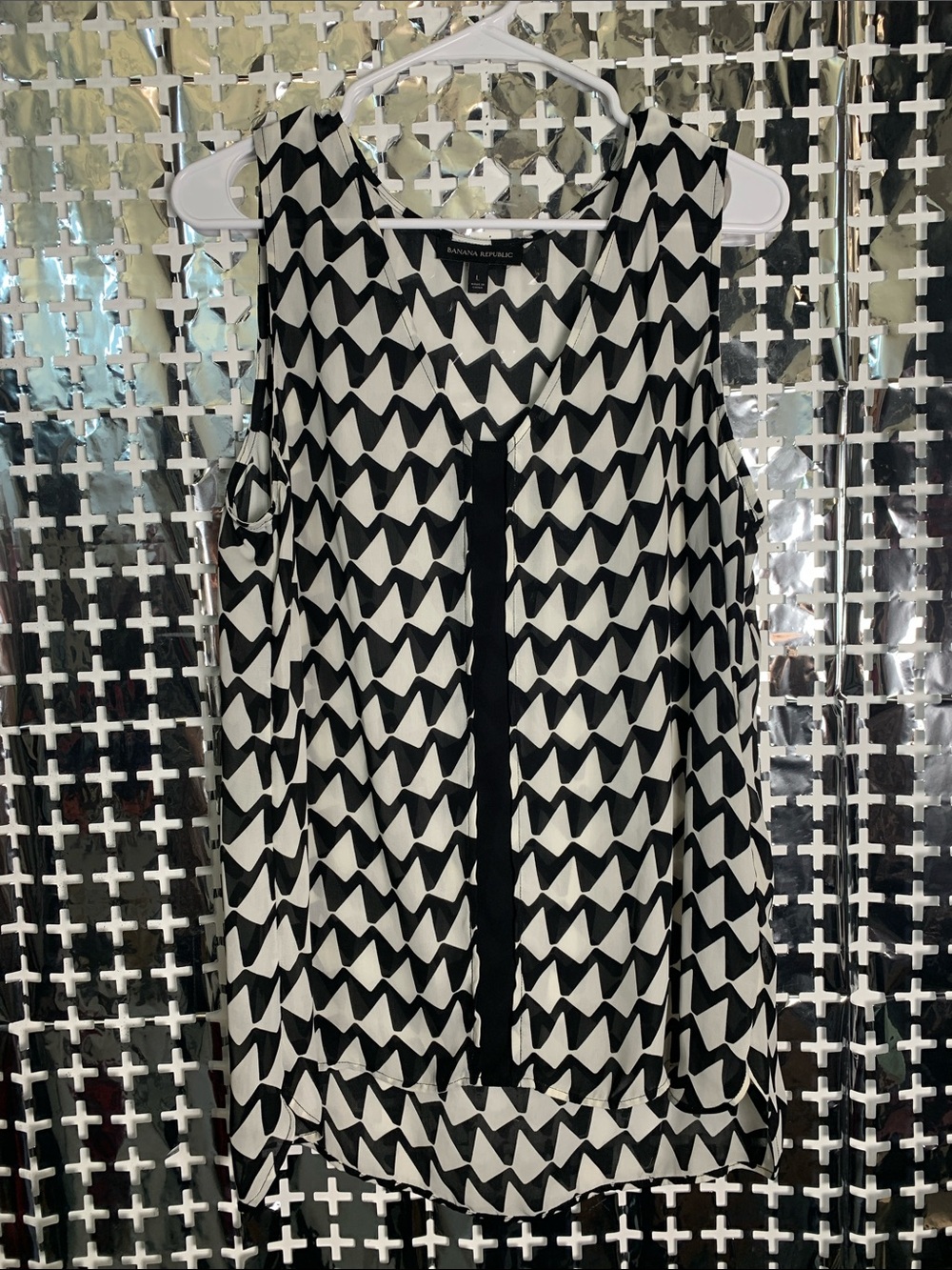 Banana Republic Black and White Geometric Cold-Shoulder Tank